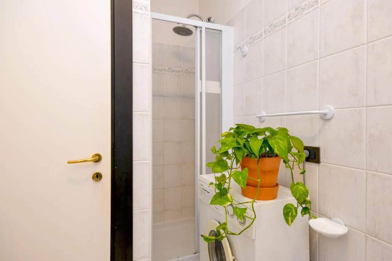 Apartment Appartamento Dialma'S Toscolano Maderno